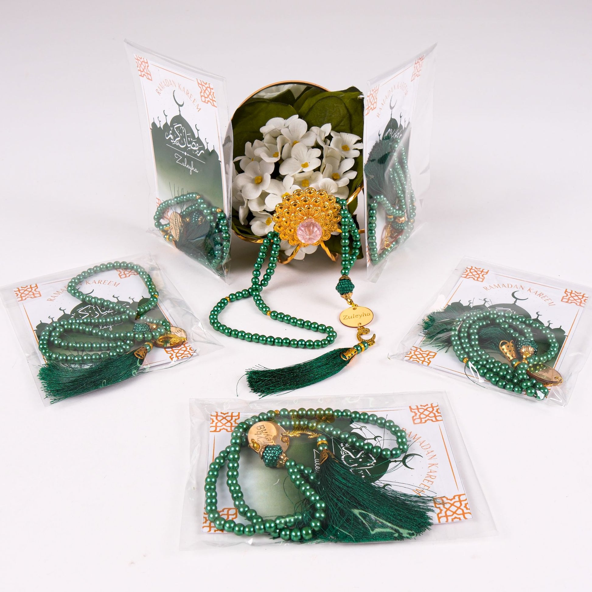 Personalized Prayer Beads with Greeting Thank You Card Islamic Favors - Islamic Elite Favors is a handmade gift shop offering a wide variety of unique and personalized gifts for all occasions. Whether you're looking for the perfect Ramadan, Eid, Hajj, wedding gift or something special for a birthday, baby shower or anniversary, we have something for everyone. High quality, made with love.