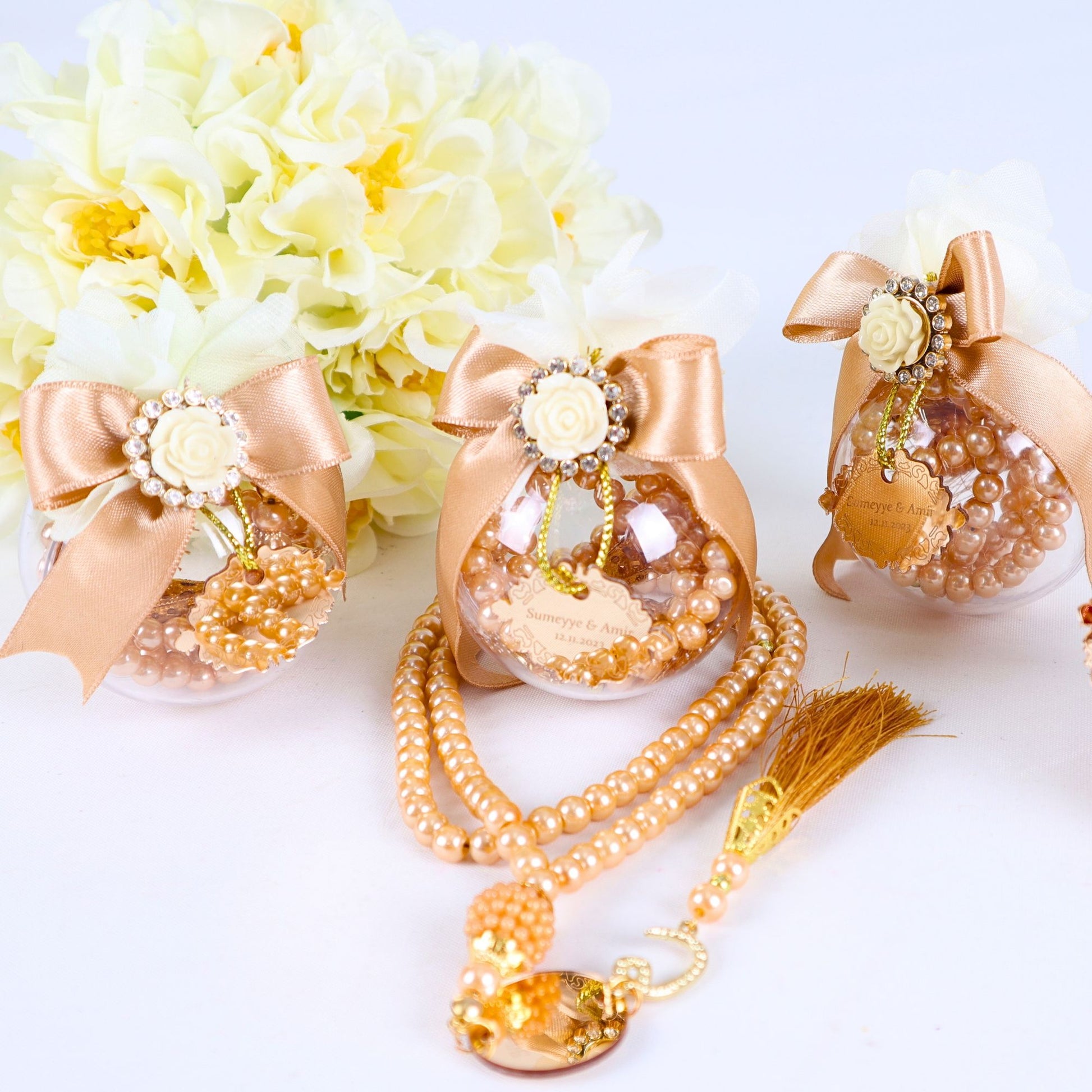 Personalized Pearl Prayer Bead Muslim Wedding Baby Shower Ramadan Gift - Islamic Elite Favors is a handmade gift shop offering a wide variety of unique and personalized gifts for all occasions. Whether you're looking for the perfect Ramadan, Eid, Hajj, wedding gift or something special for a birthday, baby shower or anniversary, we have something for everyone. High quality, made with love.