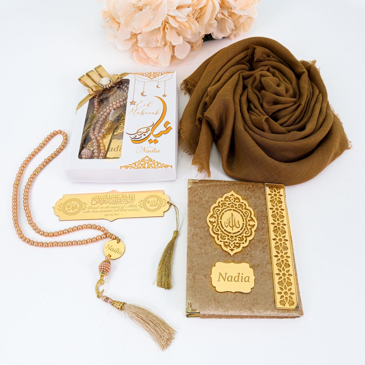 Personalized Yaseen Dua Book Hijab Bookmark Tasbeeh Ramadan Gift Set - Islamic Elite Favors is a handmade gift shop offering a wide variety of unique and personalized gifts for all occasions. Whether you're looking for the perfect Ramadan, Eid, Hajj, wedding gift or something special for a birthday, baby shower or anniversary, we have something for everyone. High quality, made with love.