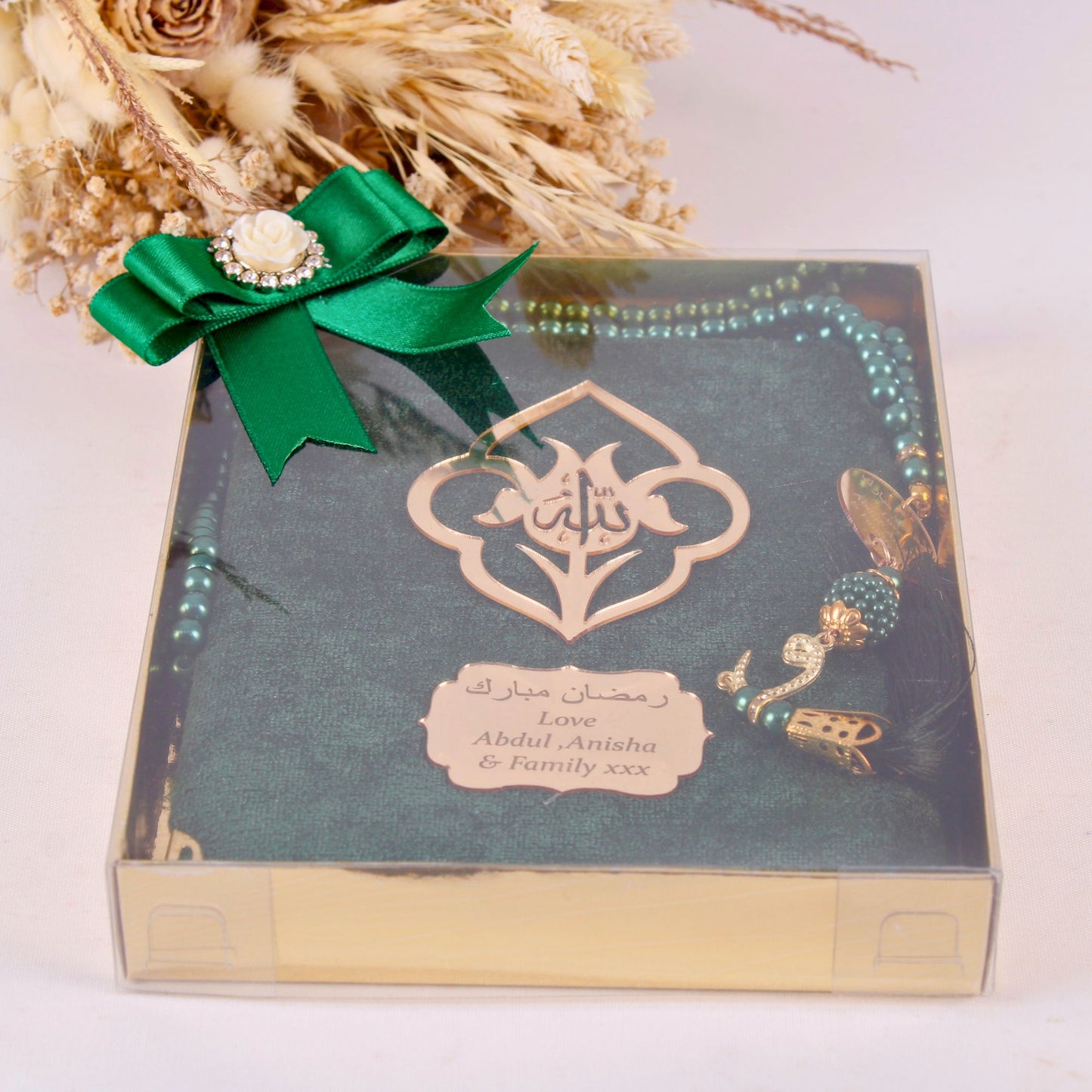 Personalized Wedding Favor Velvet Dua Book Pearl Tasbeeh Tulip Theme - Islamic Elite Favors is a handmade gift shop offering a wide variety of unique and personalized gifts for all occasions. Whether you're looking for the perfect Ramadan, Eid, Hajj, wedding gift or something special for a birthday, baby shower or anniversary, we have something for everyone. High quality, made with love.