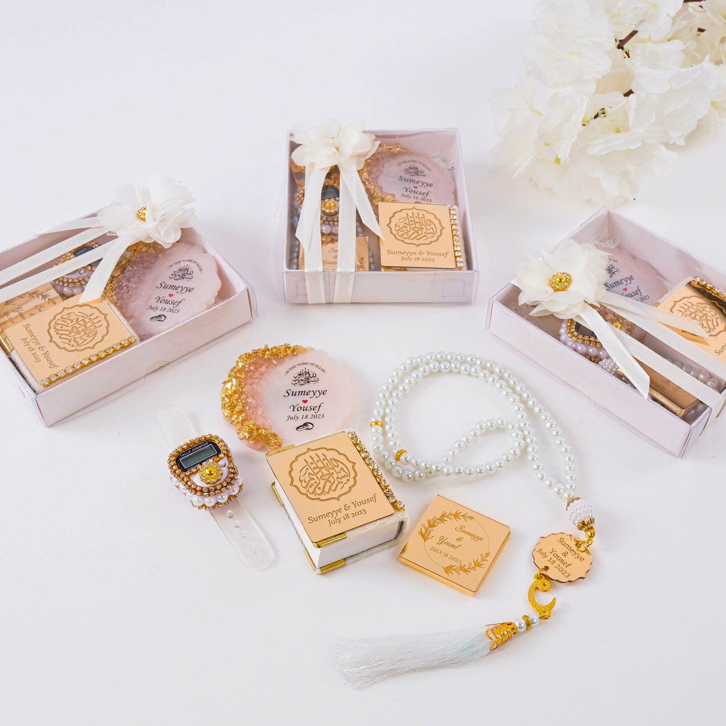 Personalized All in One Set Gift Wedding Baby Shower Eid Islam Muslim - Islamic Elite Favors is a handmade gift shop offering a wide variety of unique and personalized gifts for all occasions. Whether you're looking for the perfect Ramadan, Eid, Hajj, wedding gift or something special for a birthday, baby shower or anniversary, we have something for everyone. High quality, made with love.