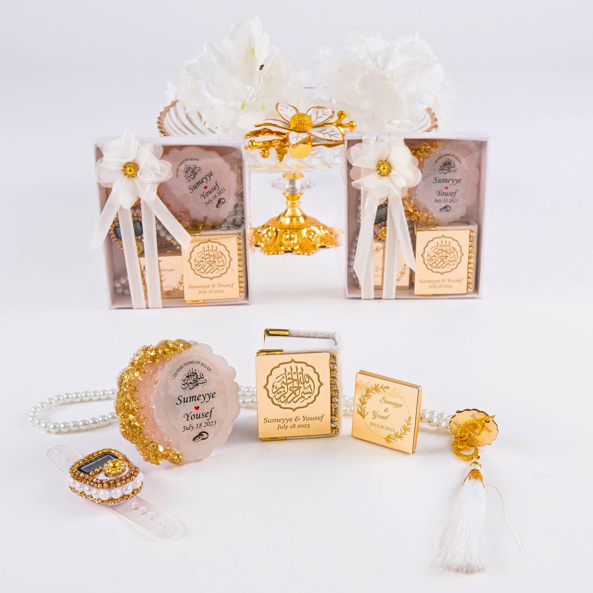 Personalized All in One Set Gift Wedding Baby Shower Eid Islam Muslim - Islamic Elite Favors is a handmade gift shop offering a wide variety of unique and personalized gifts for all occasions. Whether you're looking for the perfect Ramadan, Eid, Hajj, wedding gift or something special for a birthday, baby shower or anniversary, we have something for everyone. High quality, made with love.