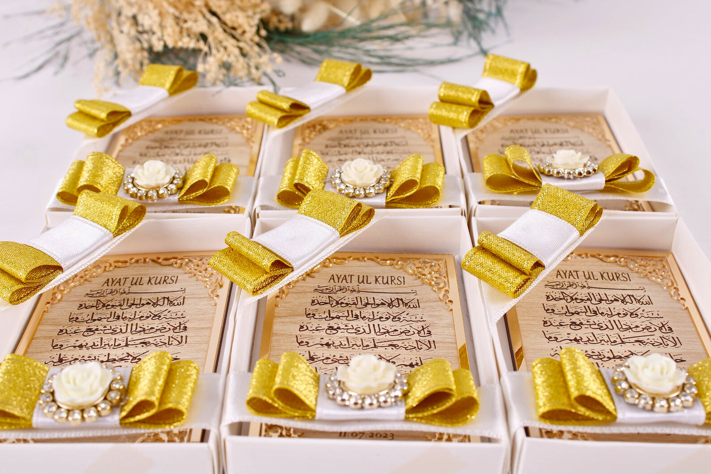 Personalized Wedding Favor Ayatul Kursi on Stand Gold Frame Brown Wood - Islamic Elite Favors is a handmade gift shop offering a wide variety of unique and personalized gifts for all occasions. Whether you're looking for the perfect Ramadan, Eid, Hajj, wedding gift or something special for a birthday, baby shower or anniversary, we have something for everyone. High quality, made with love.