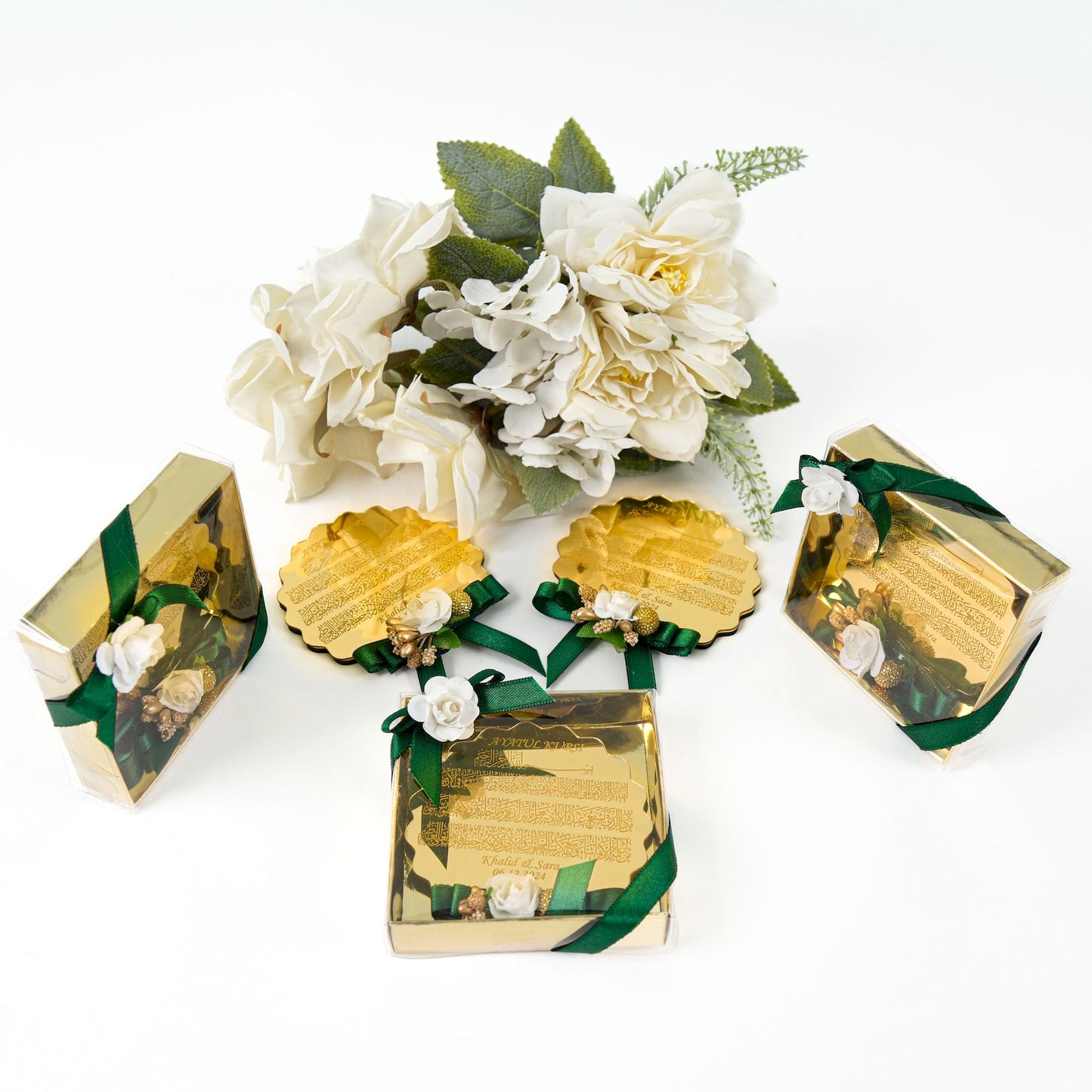 Personalized Ayatul Kursi Magnet Favor with Flower - Islamic Elite Favors is a handmade gift shop offering a wide variety of unique and personalized gifts for all occasions. Whether you're looking for the perfect Ramadan, Eid, Hajj, wedding gift or something special for a birthday, baby shower or anniversary, we have something for everyone. High quality, made with love.