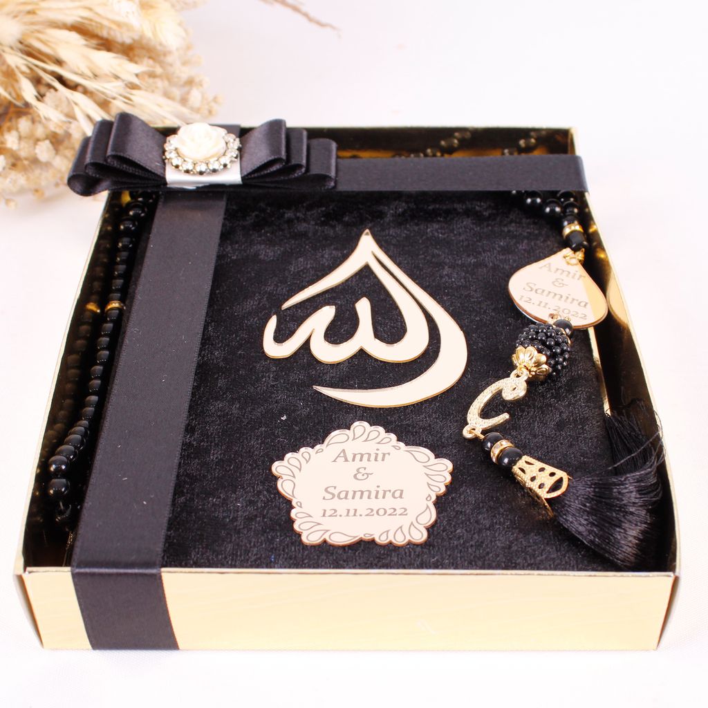 Personalized Wedding Favor Velvet Dua Book Pearl Tasbeeh Drop Theme - Islamic Elite Favors is a handmade gift shop offering a wide variety of unique and personalized gifts for all occasions. Whether you're looking for the perfect Ramadan, Eid, Hajj, wedding gift or something special for a birthday, baby shower or anniversary, we have something for everyone. High quality, made with love.