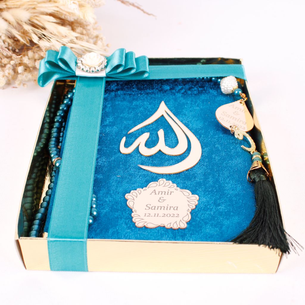 Personalized Wedding Favor Velvet Dua Book Pearl Tasbeeh Drop Theme - Islamic Elite Favors is a handmade gift shop offering a wide variety of unique and personalized gifts for all occasions. Whether you're looking for the perfect Ramadan, Eid, Hajj, wedding gift or something special for a birthday, baby shower or anniversary, we have something for everyone. High quality, made with love.
