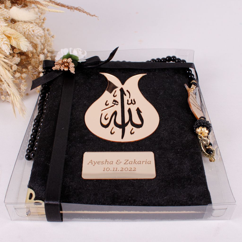 Personalized Wedding Favor Velvet Dua Book Pearl Tasbeeh Tulip Theme - Islamic Elite Favors is a handmade gift shop offering a wide variety of unique and personalized gifts for all occasions. Whether you're looking for the perfect Ramadan, Eid, Hajj, wedding gift or something special for a birthday, baby shower or anniversary, we have something for everyone. High quality, made with love.