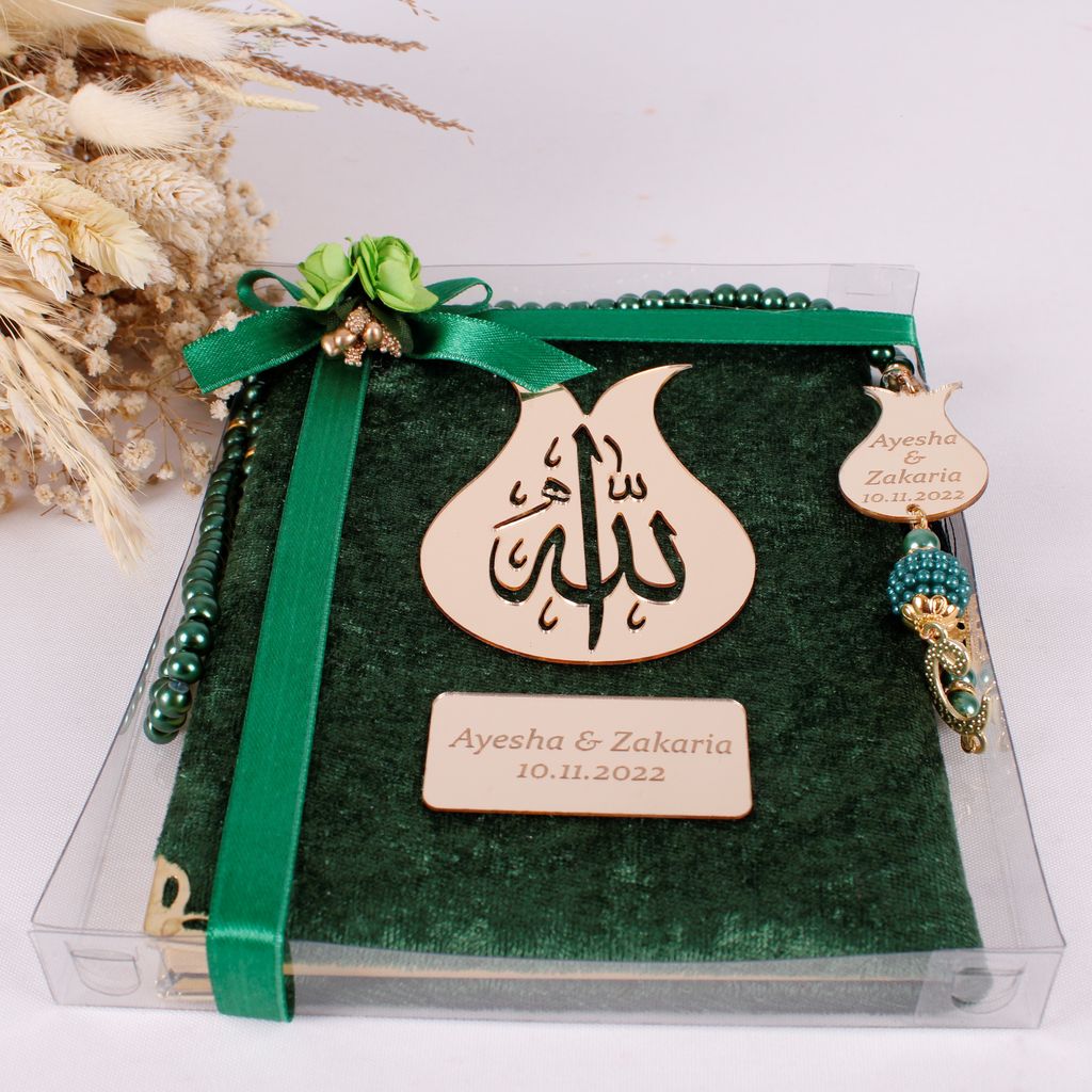 Personalized Wedding Favor Velvet Dua Book Pearl Tasbeeh Tulip Theme - Islamic Elite Favors is a handmade gift shop offering a wide variety of unique and personalized gifts for all occasions. Whether you're looking for the perfect Ramadan, Eid, Hajj, wedding gift or something special for a birthday, baby shower or anniversary, we have something for everyone. High quality, made with love.