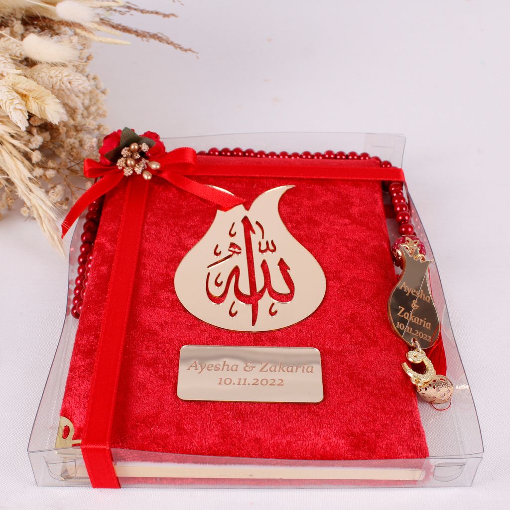 Personalized Wedding Favor Velvet Dua Book Pearl Tasbeeh Tulip Theme - Islamic Elite Favors is a handmade gift shop offering a wide variety of unique and personalized gifts for all occasions. Whether you're looking for the perfect Ramadan, Eid, Hajj, wedding gift or something special for a birthday, baby shower or anniversary, we have something for everyone. High quality, made with love.