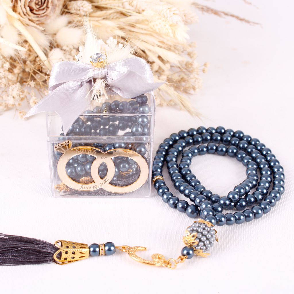 Personalized Prayer Beads Wedding Favor Gift Box with Wedding Rings - Islamic Elite Favors is a handmade gift shop offering a wide variety of unique and personalized gifts for all occasions. Whether you're looking for the perfect Ramadan, Eid, Hajj, wedding gift or something special for a birthday, baby shower or anniversary, we have something for everyone. High quality, made with love.