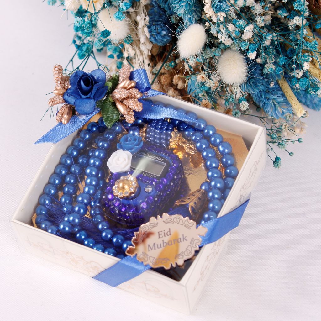 Personalized Dhikr Counter Pearl Prayer Beads Islamic Wedding Favor - Islamic Elite Favors is a handmade gift shop offering a wide variety of unique and personalized gifts for all occasions. Whether you're looking for the perfect Ramadan, Eid, Hajj, wedding gift or something special for a birthday, baby shower or anniversary, we have something for everyone. High quality, made with love.