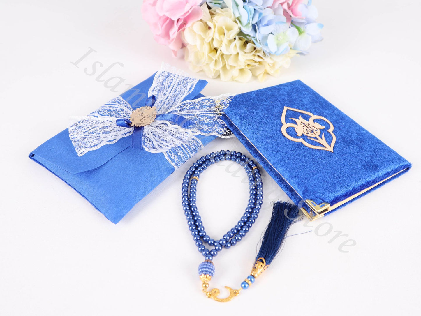 Personalized Islam Muslim Gift Set Velvet Dua Book Pouch Pearl Tasbeeh - Islamic Elite Favors is a handmade gift shop offering a wide variety of unique and personalized gifts for all occasions. Whether you're looking for the perfect Ramadan, Eid, Hajj, wedding gift or something special for a birthday, baby shower or anniversary, we have something for everyone. High quality, made with love.