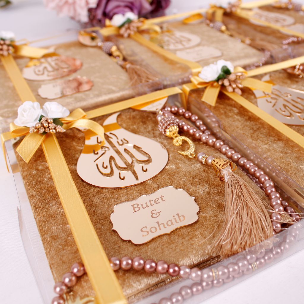 Dua Book Favors