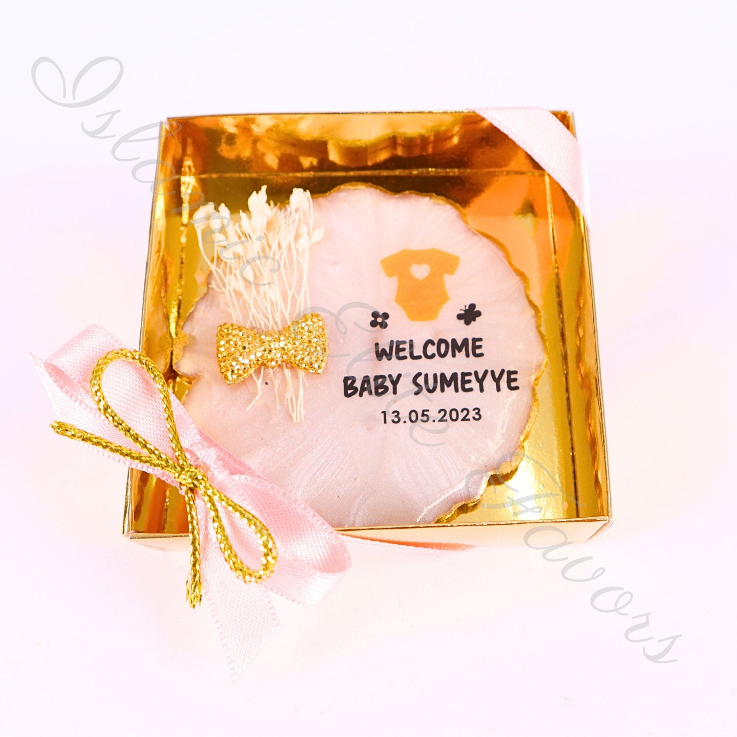 Personalized Baby Shower Favors Epoxy Magnet for Baby Girl Gold Theme