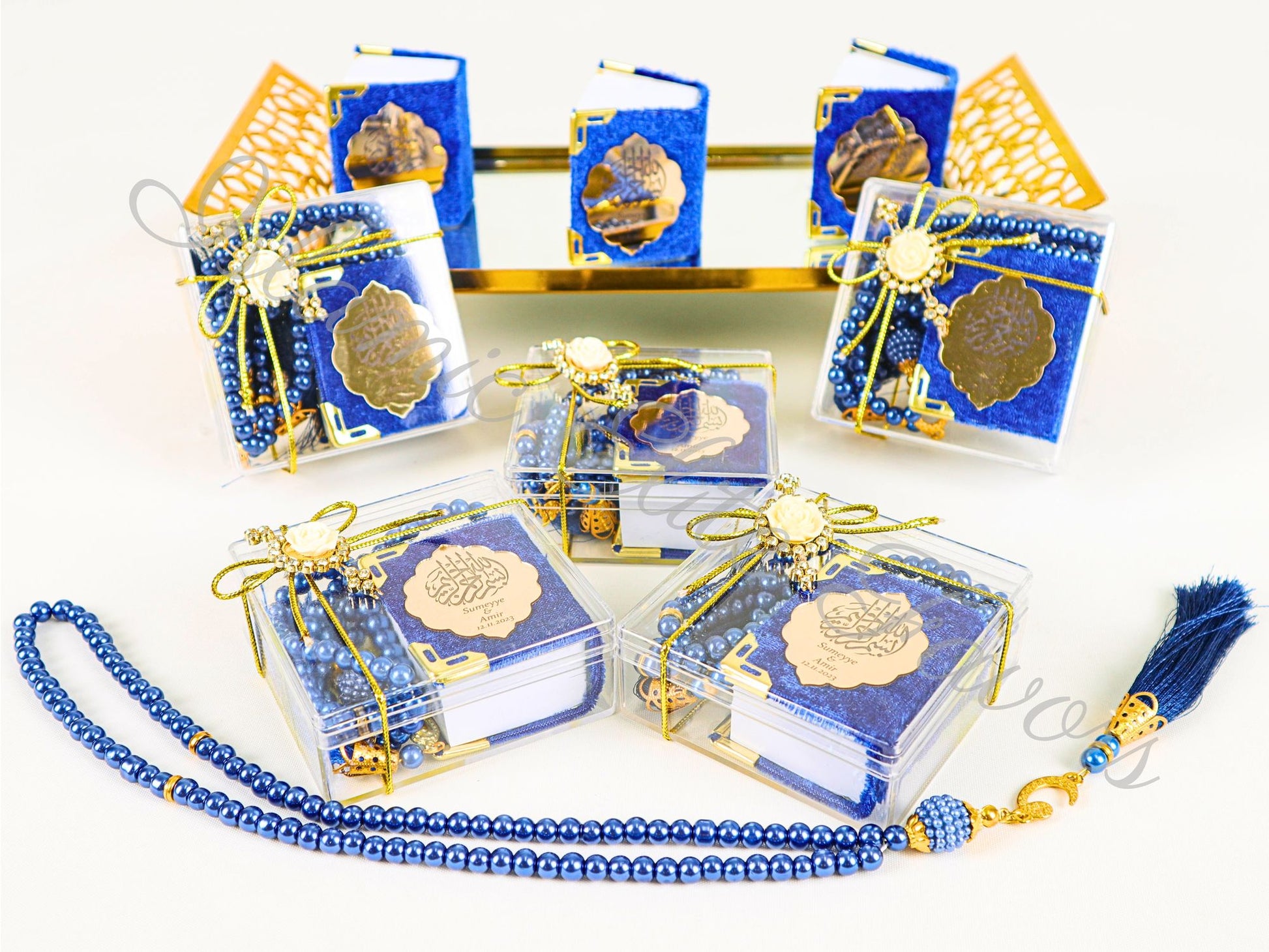 Personalized Mini Quran Tasbeeh Flowers with Rhinestones Wedding Favor - Islamic Elite Favors is a handmade gift shop offering a wide variety of unique and personalized gifts for all occasions. Whether you're looking for the perfect Ramadan, Eid, Hajj, wedding gift or something special for a birthday, baby shower or anniversary, we have something for everyone. High quality, made with love.