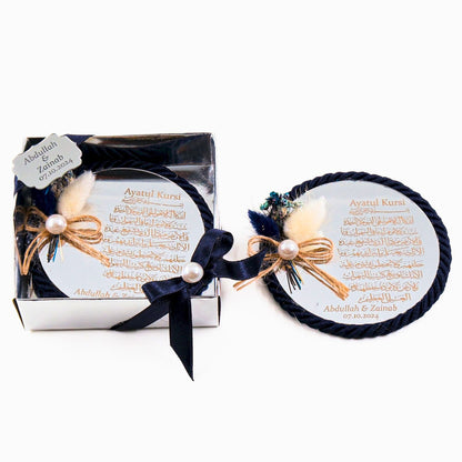 Personalized Wedding Favor Ayatul Kursi Magnet Silver Plexi Dry Flower - Islamic Elite Favors is a handmade gift shop offering a wide variety of unique and personalized gifts for all occasions. Whether you're looking for the perfect Ramadan, Eid, Hajj, wedding gift or something special for a birthday, baby shower or anniversary, we have something for everyone. High quality, made with love.