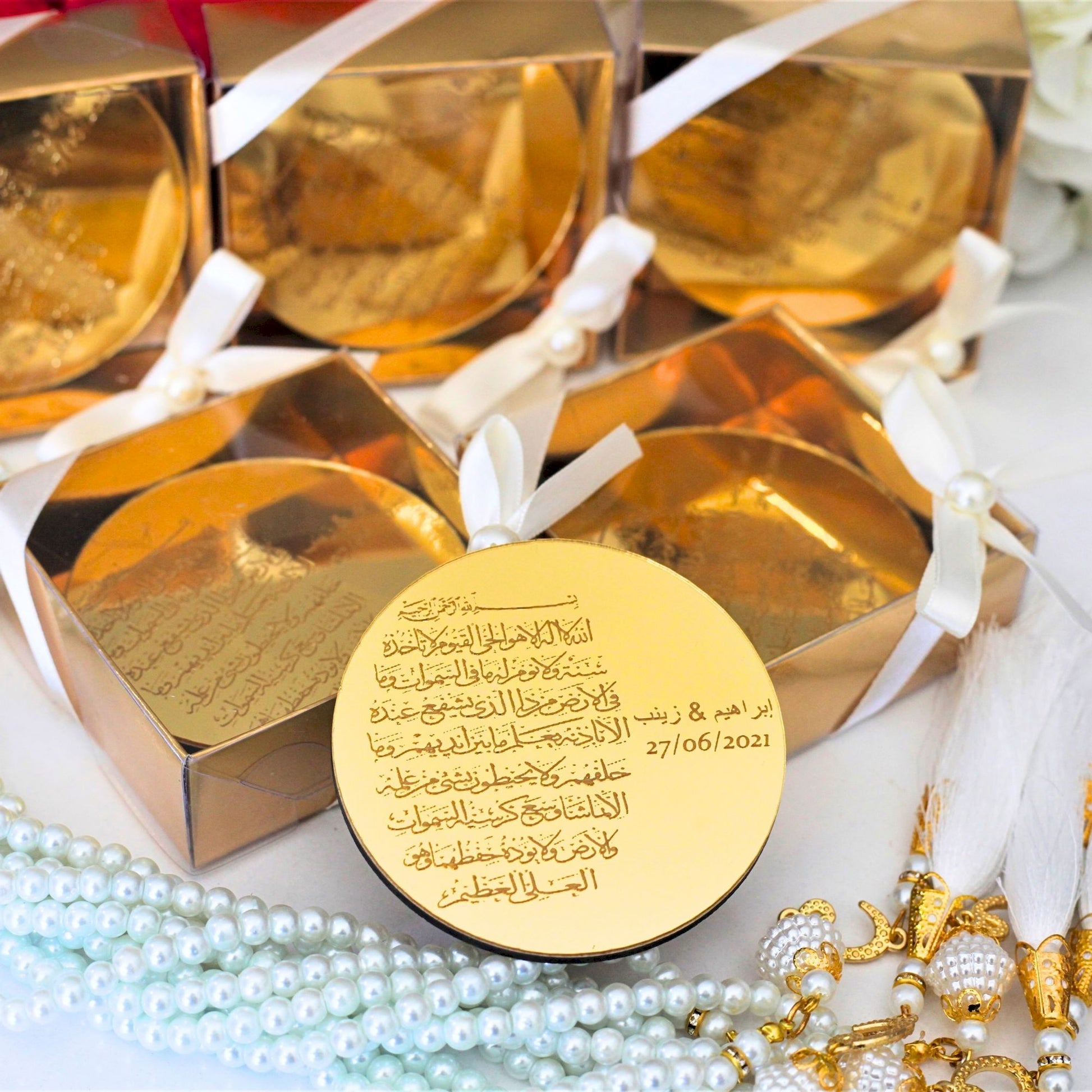 Personalized Wedding Favor Ayatul Kursi Magnet Gold Mirror Pearl Theme - Islamic Elite Favors is a handmade gift shop offering a wide variety of unique and personalized gifts for all occasions. Whether you're looking for the perfect Ramadan, Eid, Hajj, wedding gift or something special for a birthday, baby shower or anniversary, we have something for everyone. High quality, made with love.