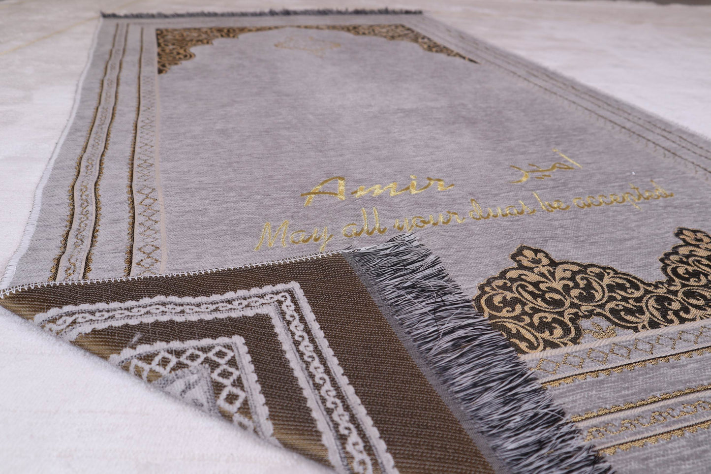 Personalized Prayer Mat Quran Tasbeeh Islamic Gift Set, Ramadan Eid Birthday Prayer Rug Gift - Islamic Elite Favors is a handmade gift shop offering a wide variety of unique and personalized gifts for all occasions. Whether you're looking for the perfect Ramadan, Eid, Hajj, wedding gift or something special for a birthday, baby shower or anniversary, we have something for everyone. High quality, made with love.