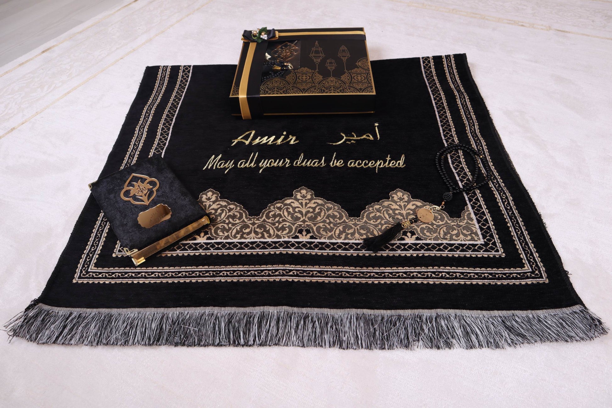 Personalized Prayer Mat Quran Tasbeeh Islamic Gift Set, Ramadan Eid Birthday Prayer Rug Gift - Islamic Elite Favors is a handmade gift shop offering a wide variety of unique and personalized gifts for all occasions. Whether you're looking for the perfect Ramadan, Eid, Hajj, wedding gift or something special for a birthday, baby shower or anniversary, we have something for everyone. High quality, made with love.