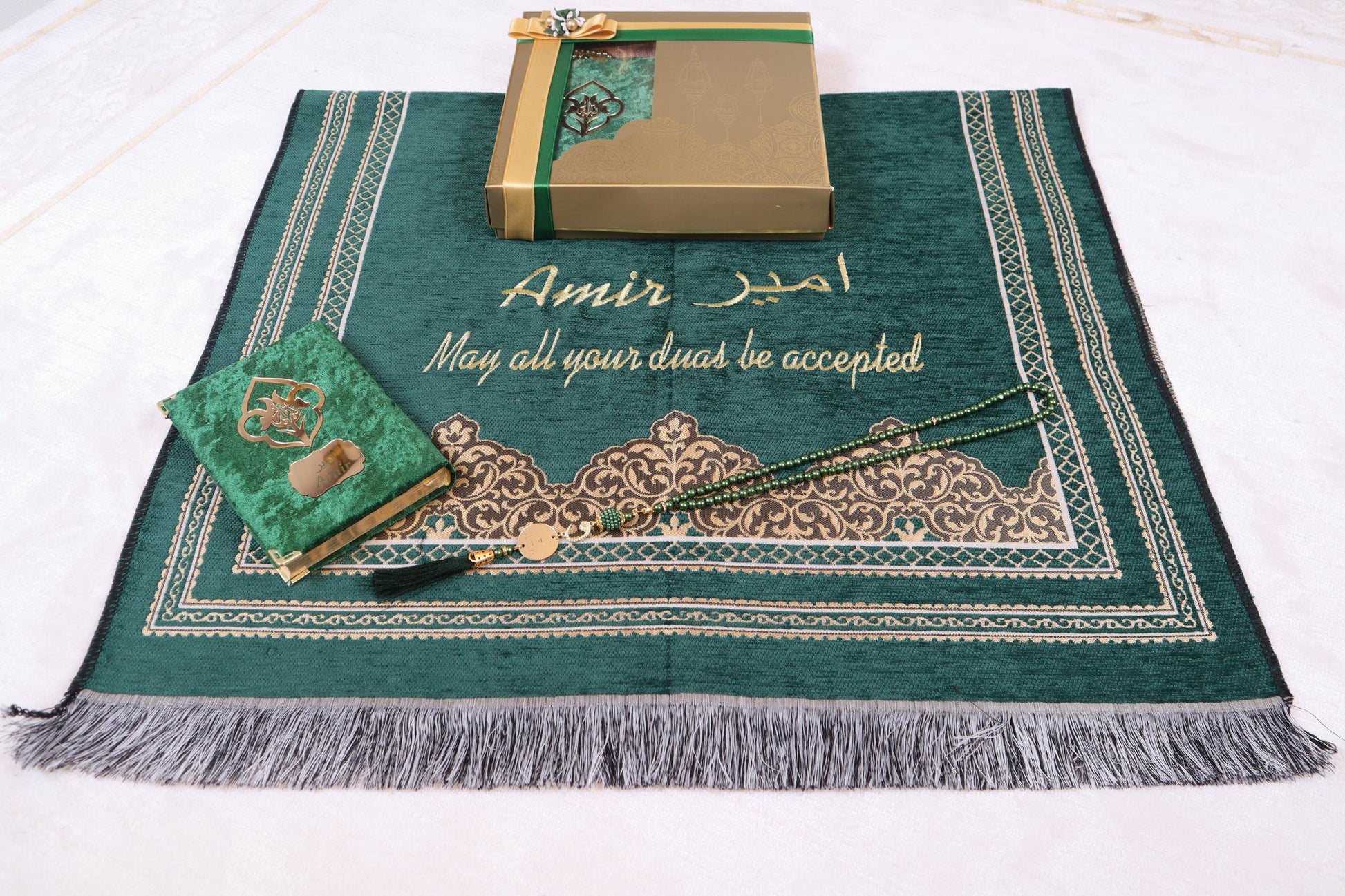 Personalized Prayer Mat Quran Tasbeeh Islamic Gift Set, Ramadan Eid Birthday Prayer Rug Gift - Islamic Elite Favors is a handmade gift shop offering a wide variety of unique and personalized gifts for all occasions. Whether you're looking for the perfect Ramadan, Eid, Hajj, wedding gift or something special for a birthday, baby shower or anniversary, we have something for everyone. High quality, made with love.