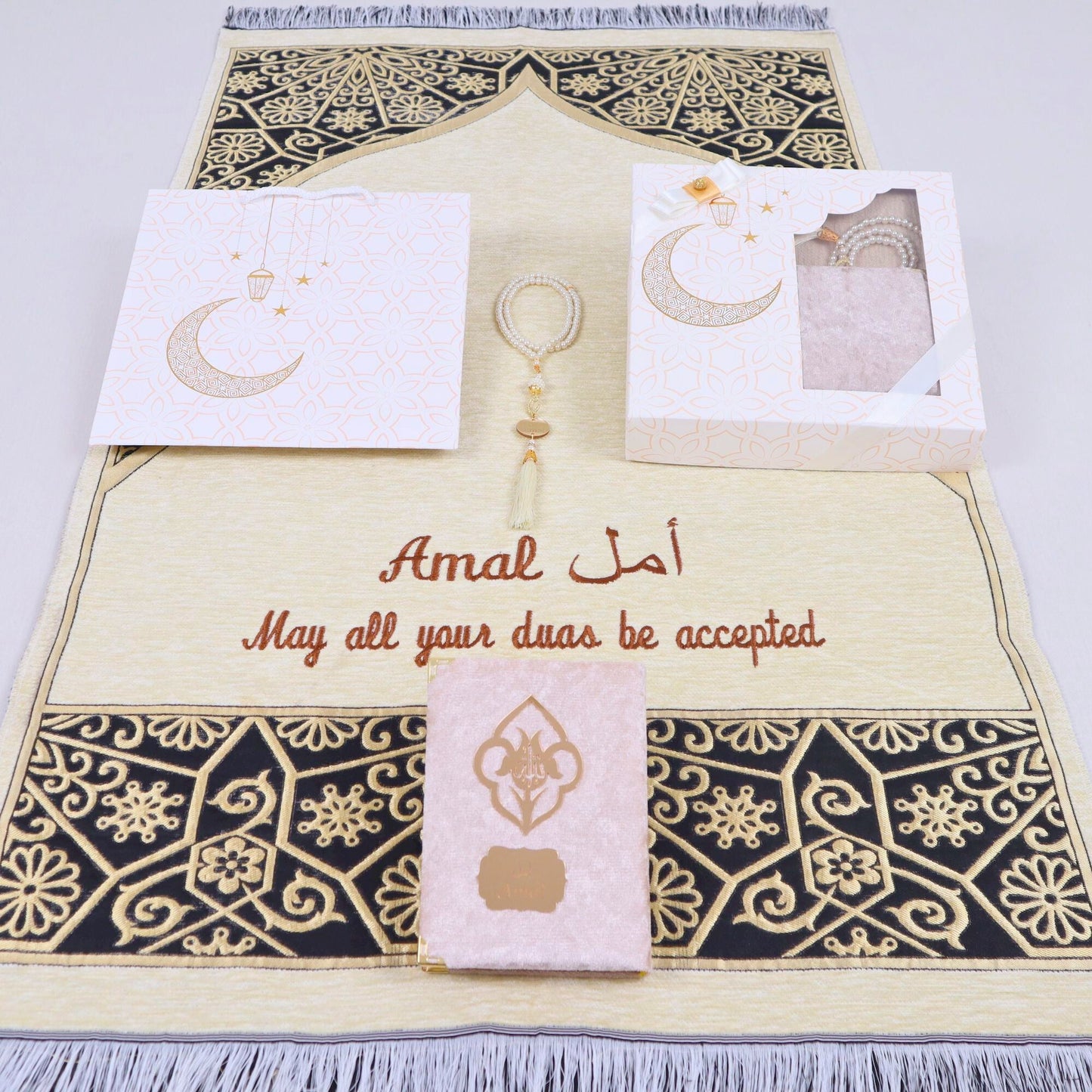 Personalized Taj Mahal Prayer Mat Quran Tasbih Islamic Muslim Gift Set - Islamic Elite Favors is a handmade gift shop offering a wide variety of unique and personalized gifts for all occasions. Whether you're looking for the perfect Ramadan, Eid, Hajj, wedding gift or something special for a birthday, baby shower or anniversary, we have something for everyone. High quality, made with love.