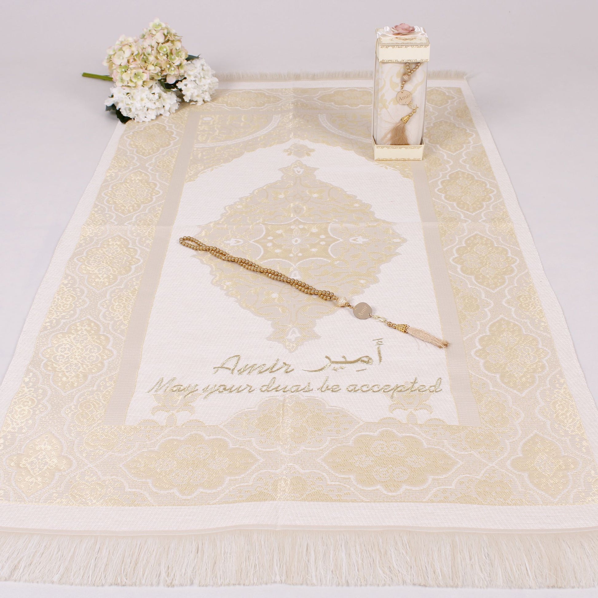 Personalized Travel Prayer Mat Tasbeeh Islamic Muslim Gift Set - Islamic Elite Favors is a handmade gift shop offering a wide variety of unique and personalized gifts for all occasions. Whether you're looking for the perfect Ramadan, Eid, Hajj, wedding gift or something special for a birthday, baby shower or anniversary, we have something for everyone. High quality, made with love.