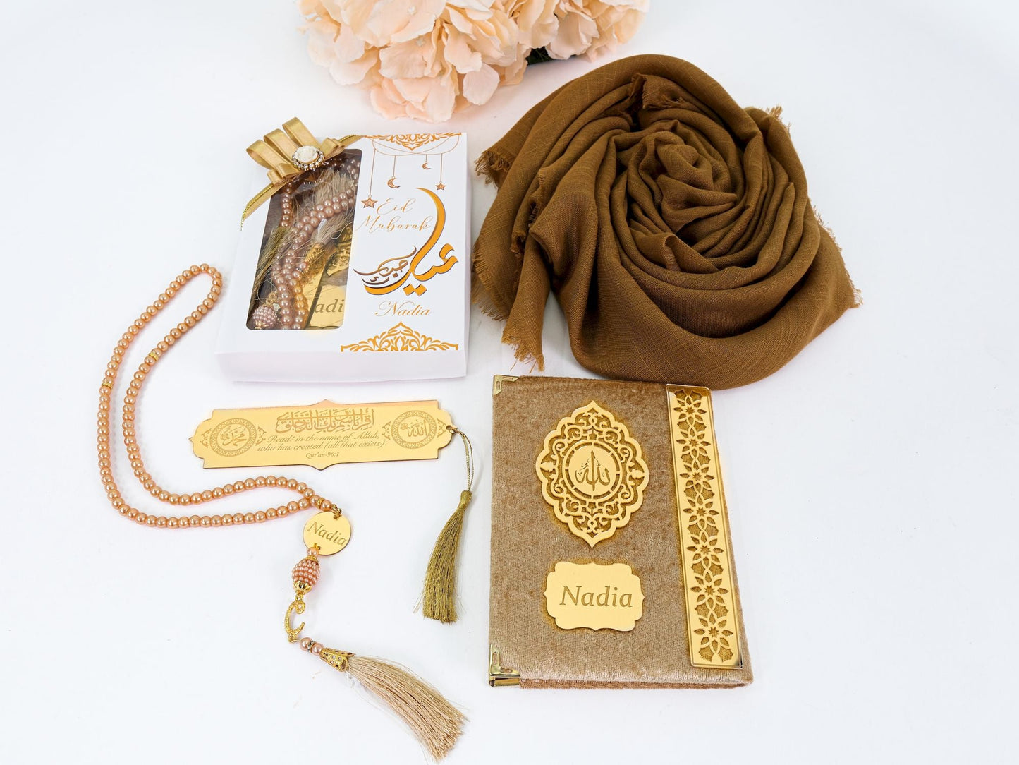 Personalized Yaseen Dua Book Hijab Bookmark Tasbeeh Ramadan Gift Set - Islamic Elite Favors is a handmade gift shop offering a wide variety of unique and personalized gifts for all occasions. Whether you're looking for the perfect Ramadan, Eid, Hajj, wedding gift or something special for a birthday, baby shower or anniversary, we have something for everyone. High quality, made with love.