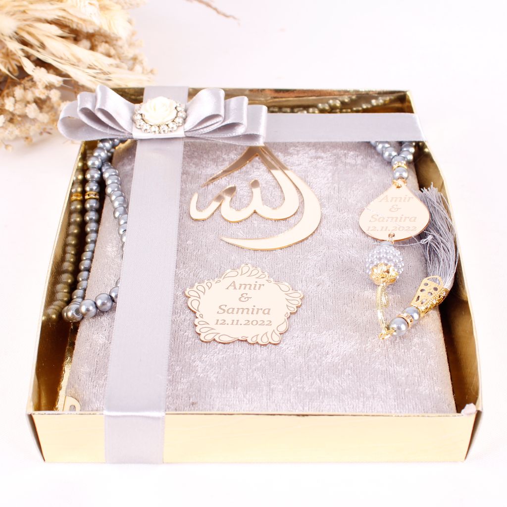Personalized Gold Velvet Dua Book Pearl Prayer Beads Wedding Favor